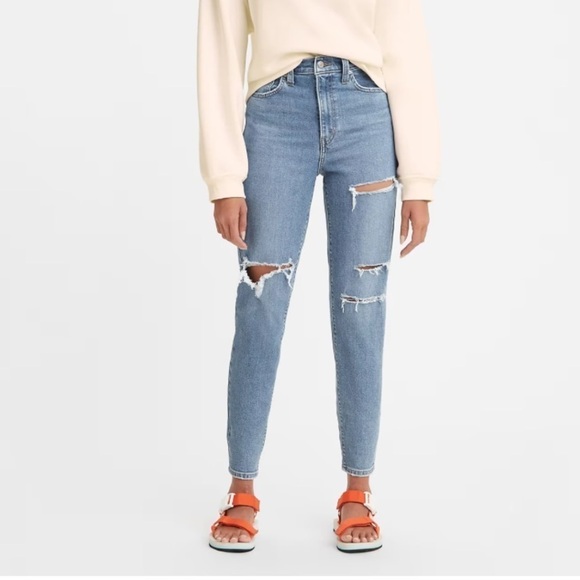 LEVI’S High Waisted Mom Jeans Distressed Medium Wash Size 24 - Picture 1 of 11